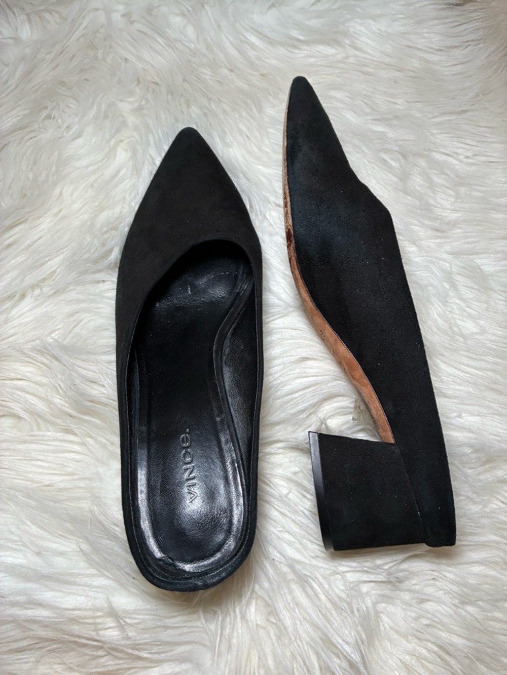 Vince Black Pointed Toe Slip-On Suede Flats - Picture 2 of 3